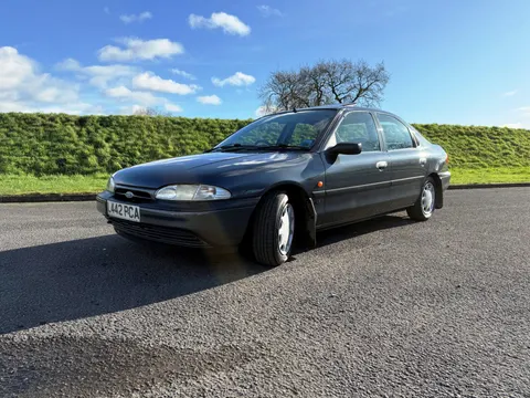 1993 Ford Mondeo MK1