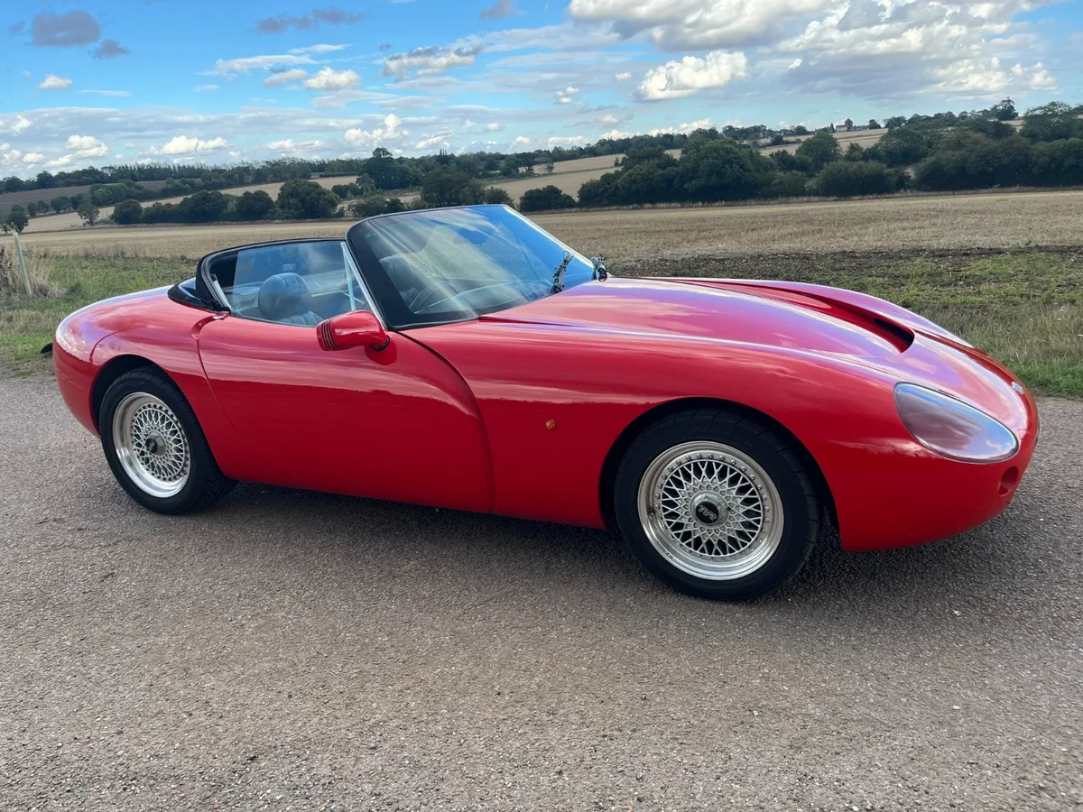 TVR Griffiths 4.3, image 2 of 12
