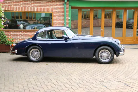 1959 Jaguar XK150 FHC 4.0 (AJ-8) V8