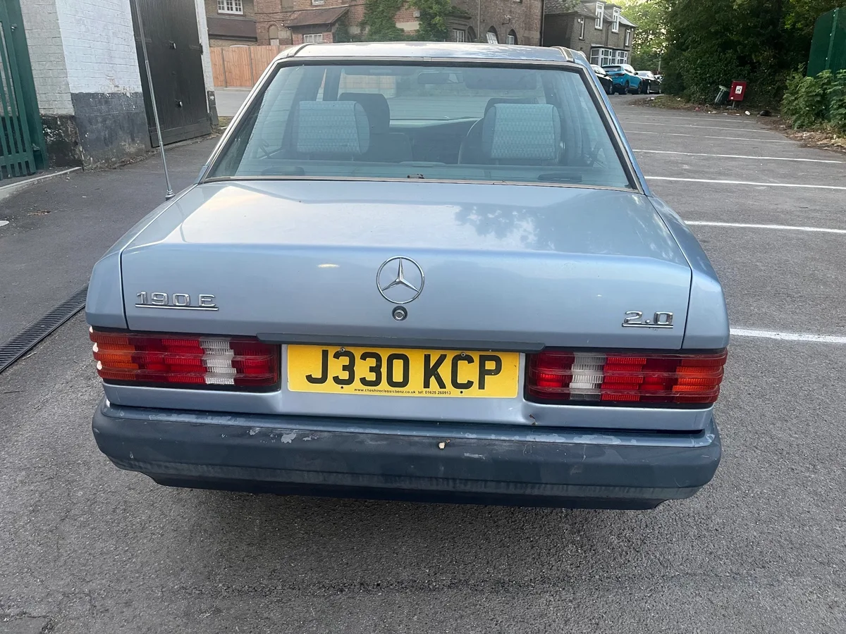 Marcedes Benz  W201 190E , image 2 of 10