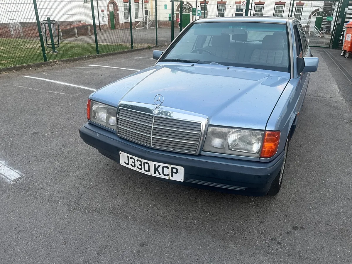 Marcedes Benz  W201 190E , image 1 of 10