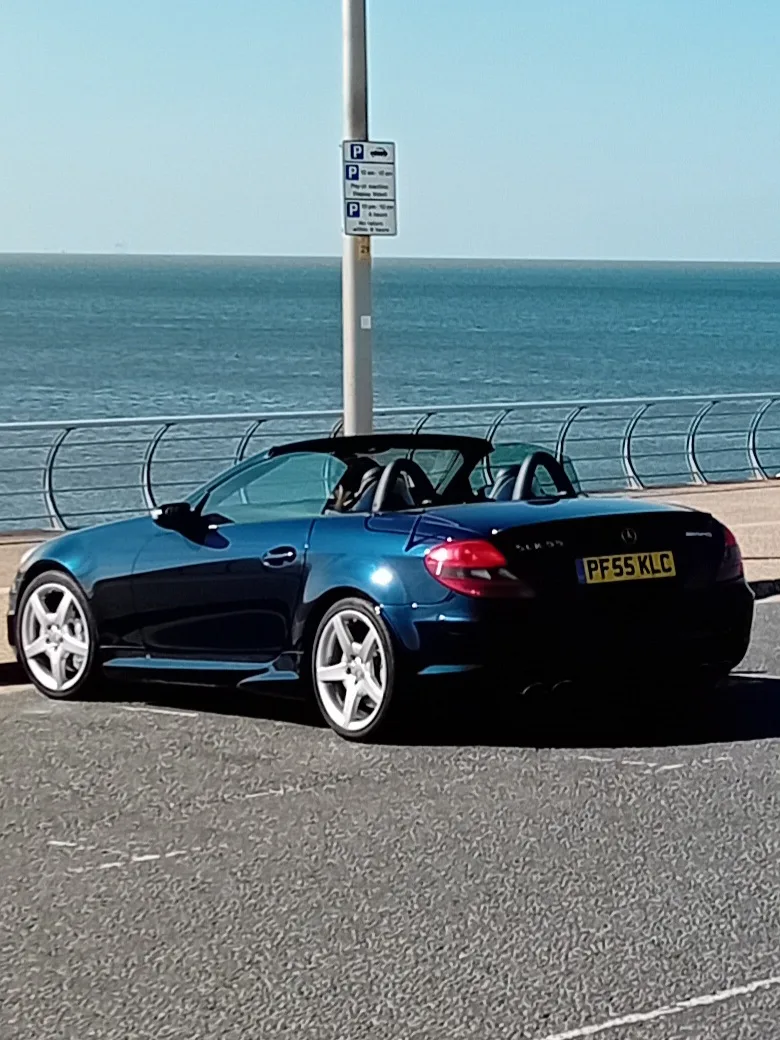 Mercedes-Benz SLK 55 AMG, image 1 of 10