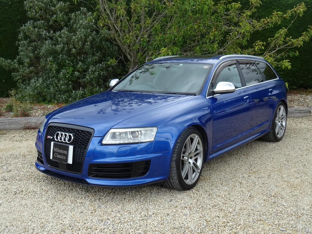 Audi RS6, image 1 of 12