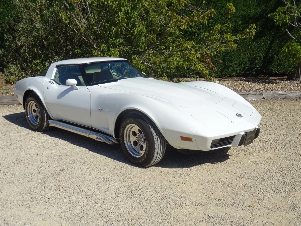 Corvette C3 25th Anniversary Edition, image 2 of 16