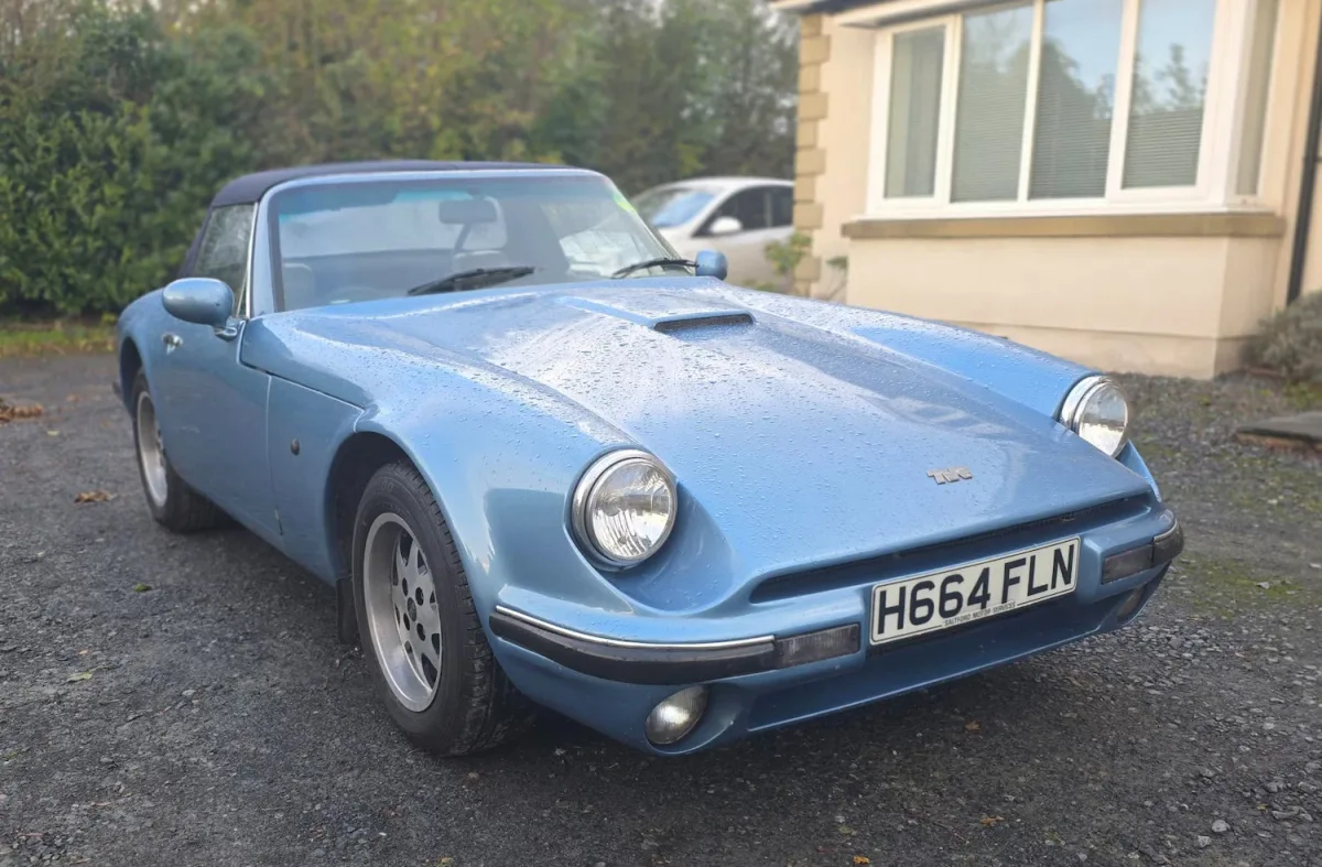 TVR S Series, image 1 of 8