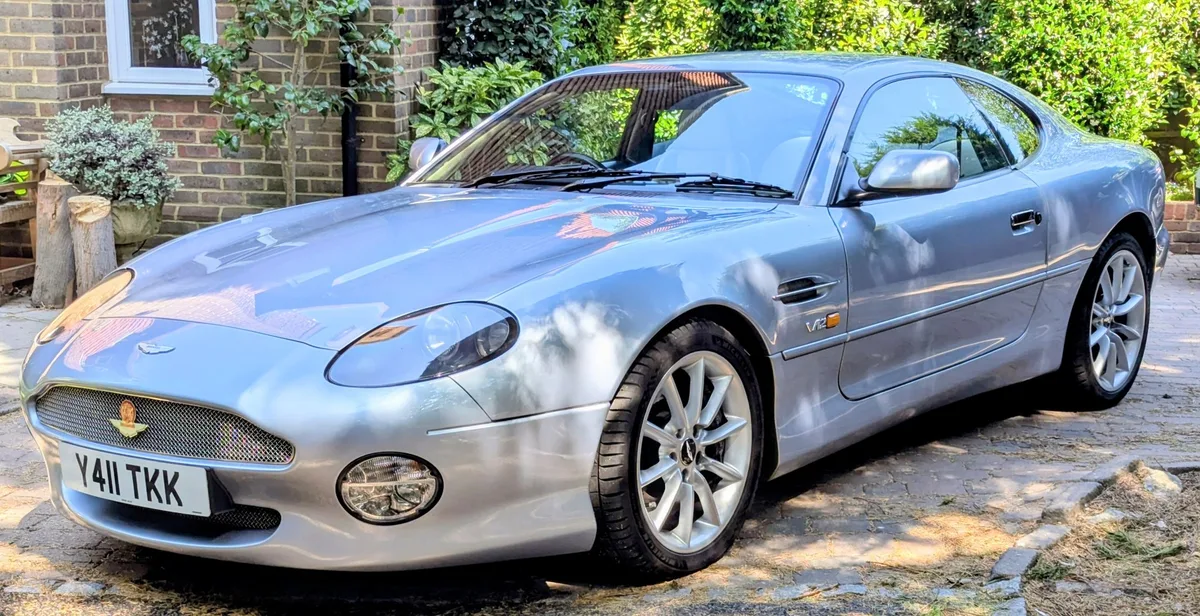 Aston Martin DB7, image 2 of 10